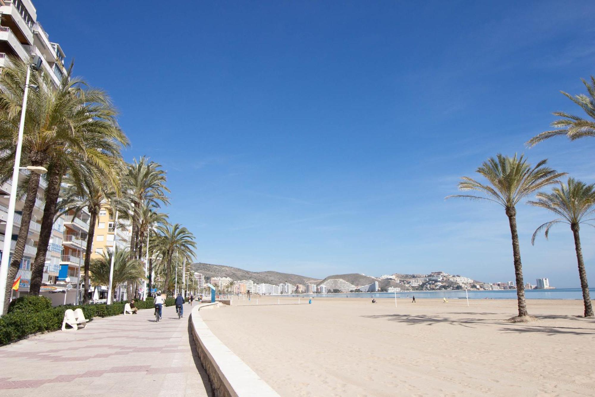 Апартаменты Cullera: Vistas Al Mar En En Centro De La Bahia Экстерьер фото